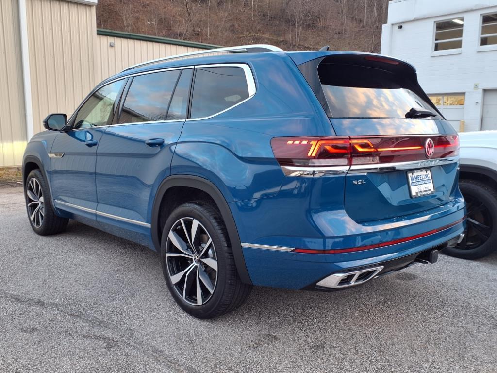 new 2025 Volkswagen Atlas car, priced at $56,601