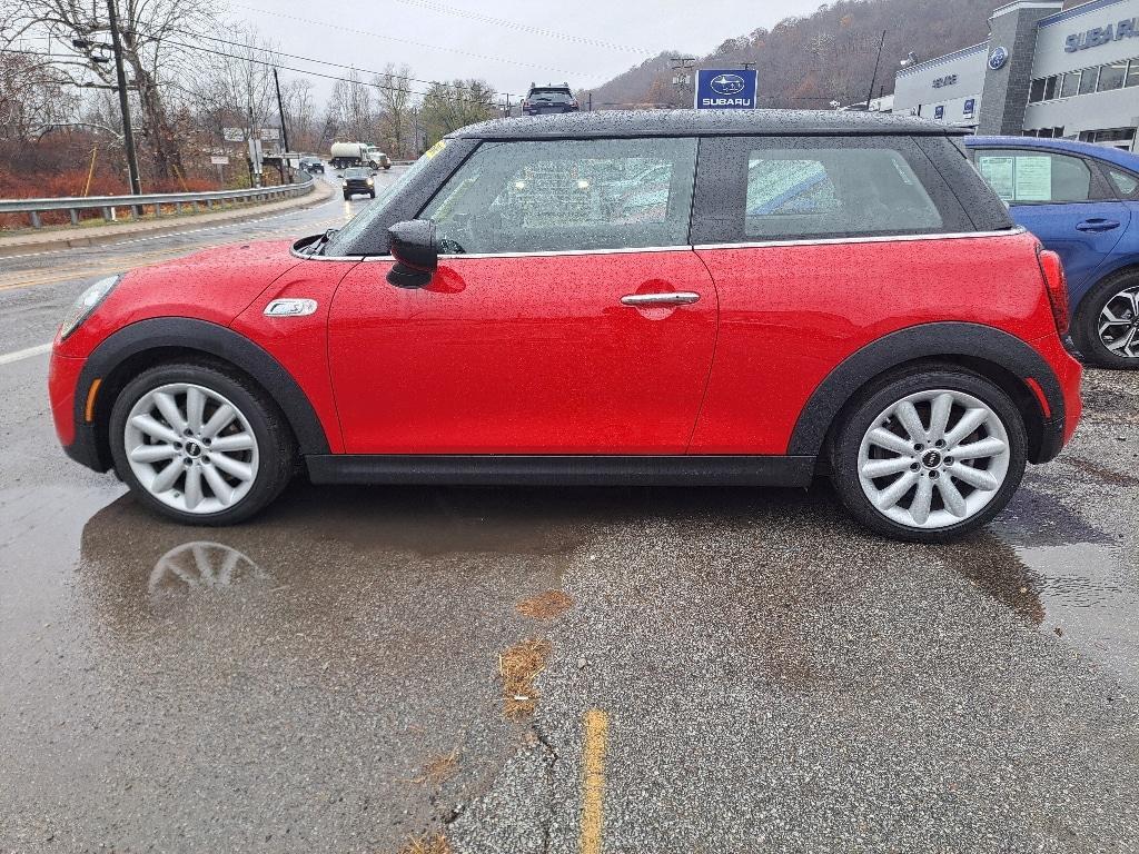 used 2021 MINI Hardtop car, priced at $20,403