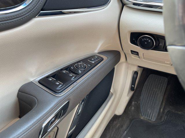 used 2017 Lincoln Continental car, priced at $17,800