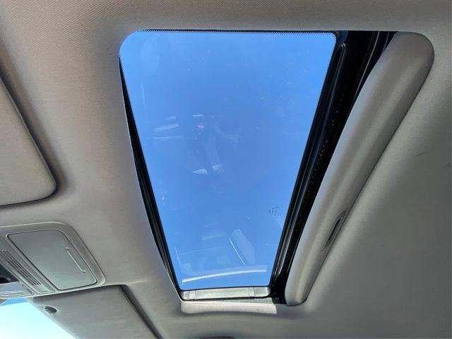 used 2022 Honda Pilot car, priced at $37,900