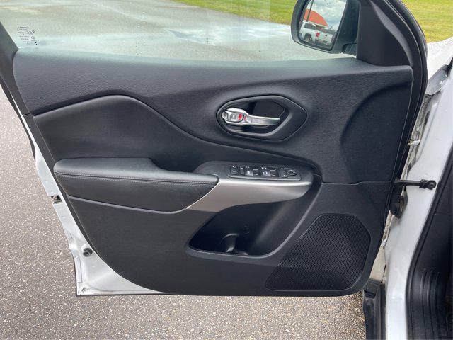 used 2019 Jeep Cherokee car, priced at $14,900