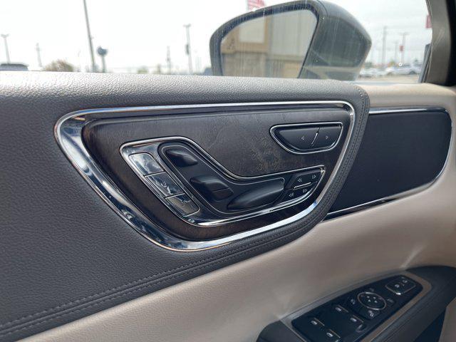 used 2017 Lincoln Continental car, priced at $17,800