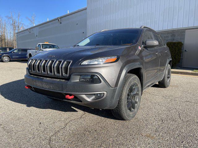 used 2016 Jeep Cherokee car, priced at $13,300