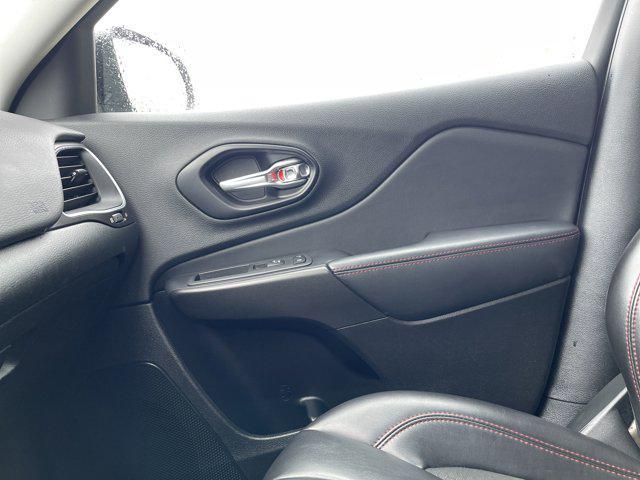 used 2022 Jeep Cherokee car, priced at $24,250