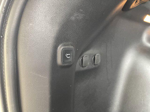 used 2022 Jeep Cherokee car, priced at $25,000