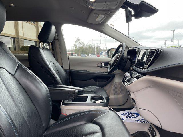 used 2021 Chrysler Pacifica car, priced at $24,250