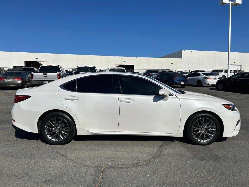 used 2018 Lexus ES 350 car, priced at $16,536