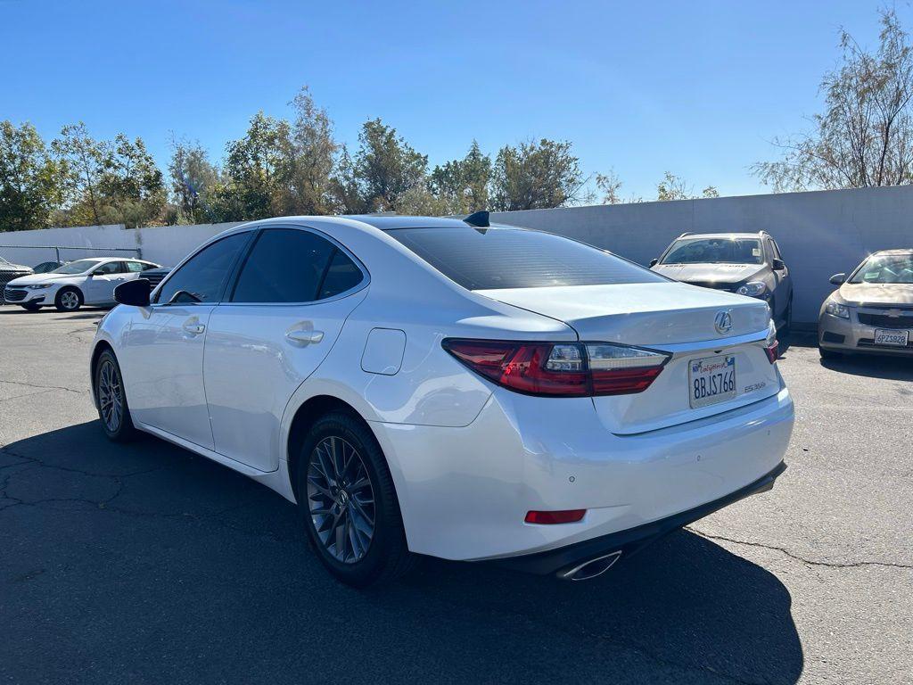 used 2018 Lexus ES 350 car, priced at $16,536