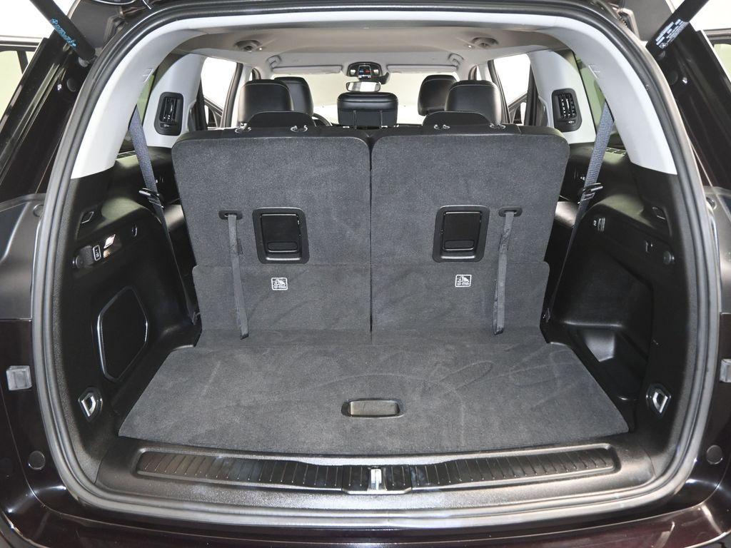 used 2022 Jeep Grand Cherokee L car, priced at $28,500