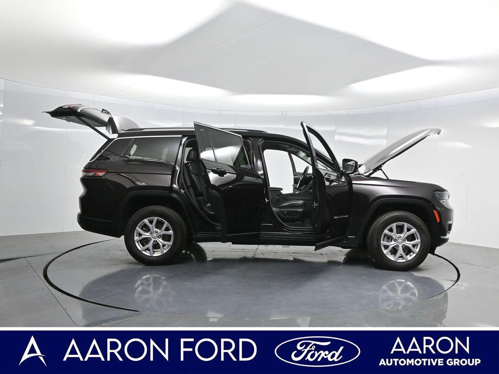 used 2022 Jeep Grand Cherokee L car, priced at $28,500