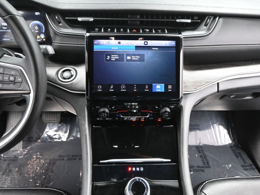 used 2022 Jeep Grand Cherokee L car, priced at $28,500