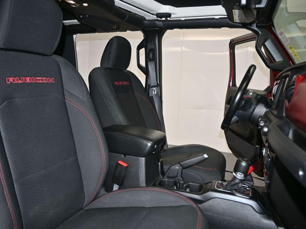 used 2022 Jeep Gladiator car, priced at $39,000