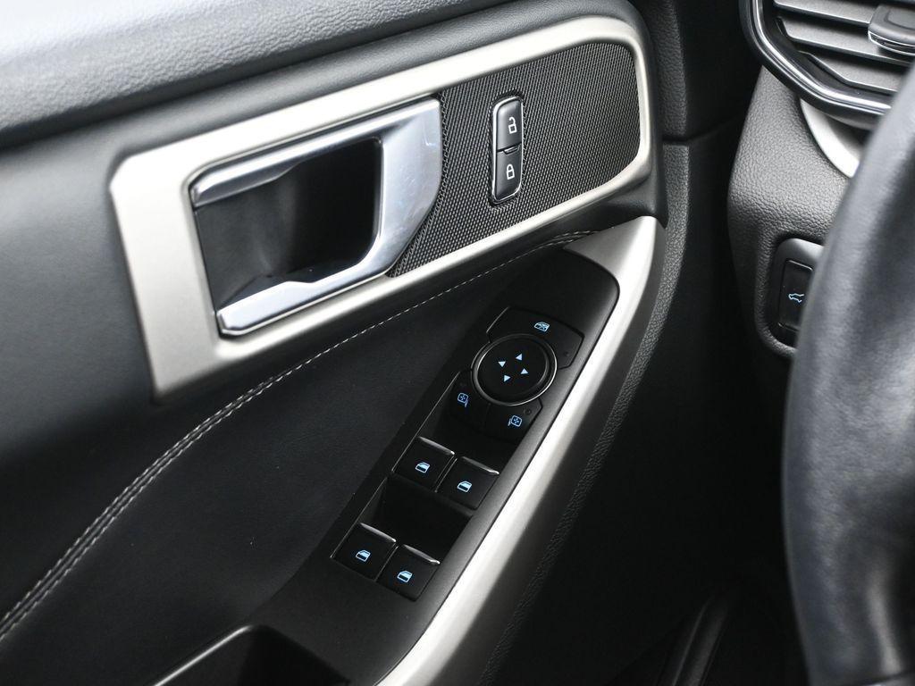 used 2023 Ford Explorer car, priced at $27,500