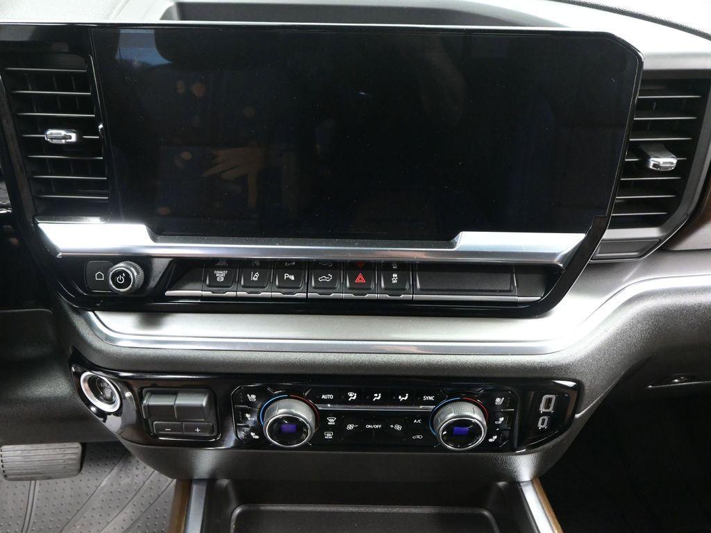 used 2024 Chevrolet Silverado 2500 car, priced at $70,895