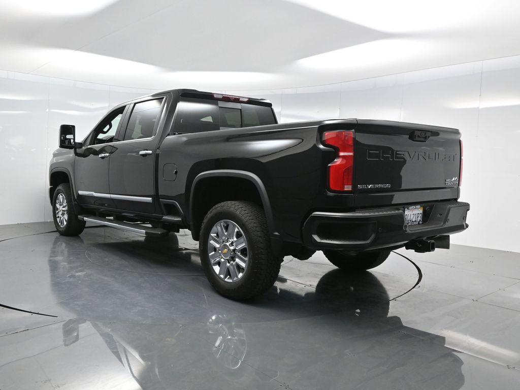 used 2024 Chevrolet Silverado 2500 car, priced at $70,895