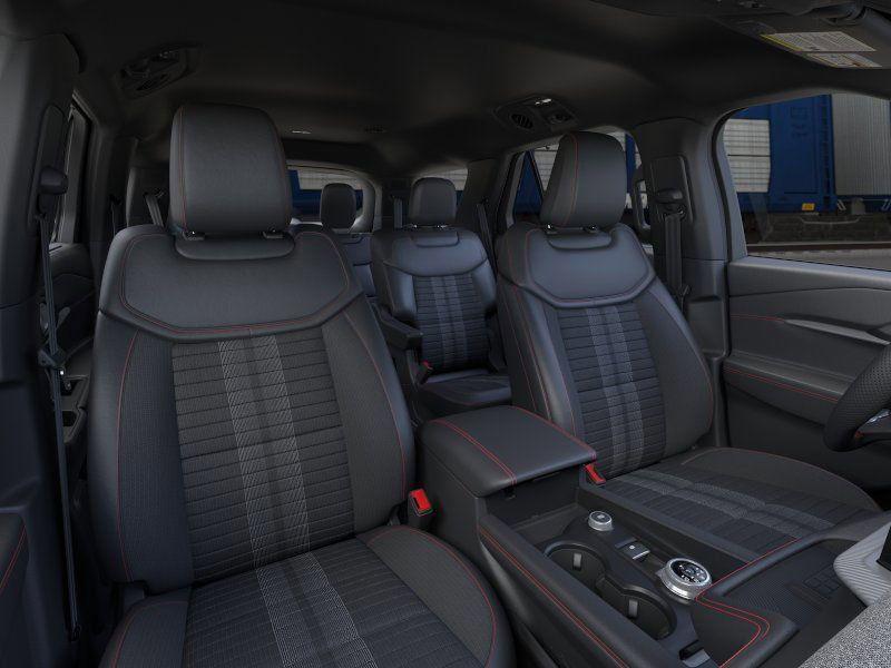 new 2025 Ford Explorer car, priced at $50,597