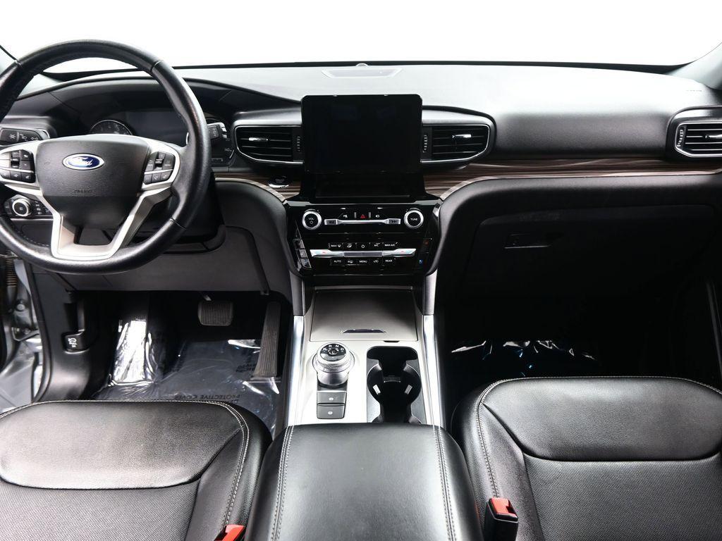 used 2023 Ford Explorer car, priced at $30,571