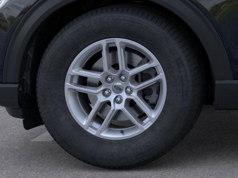 new 2025 Ford Explorer car, priced at $43,925