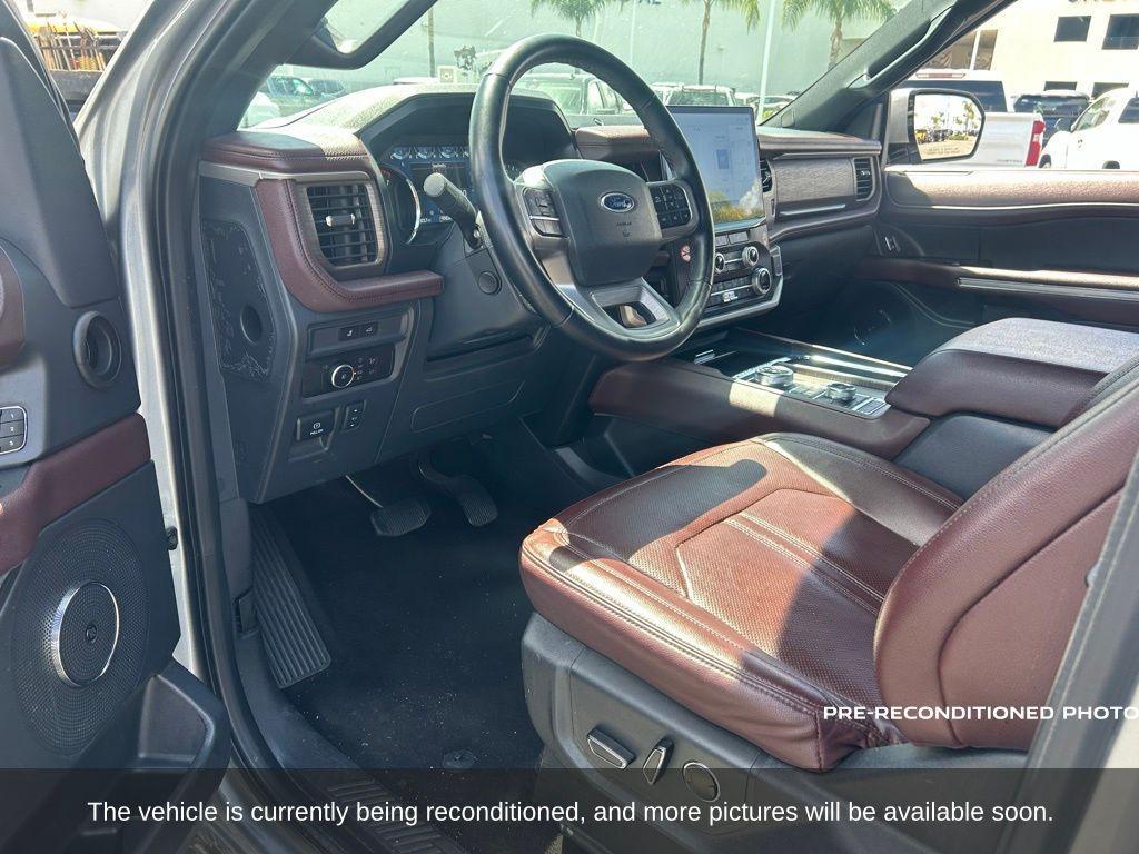 used 2023 Ford Expedition car, priced at $46,495