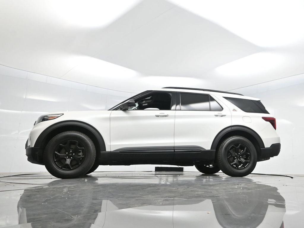 used 2021 Ford Explorer car, priced at $33,000