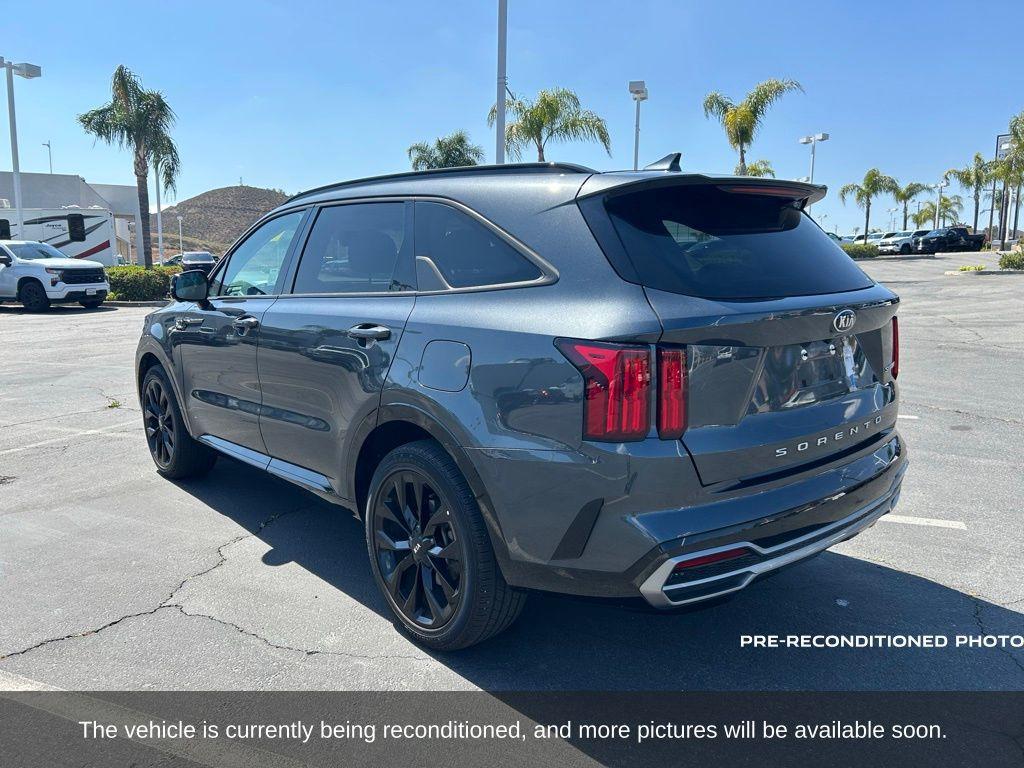 used 2021 Kia Sorento car, priced at $28,895