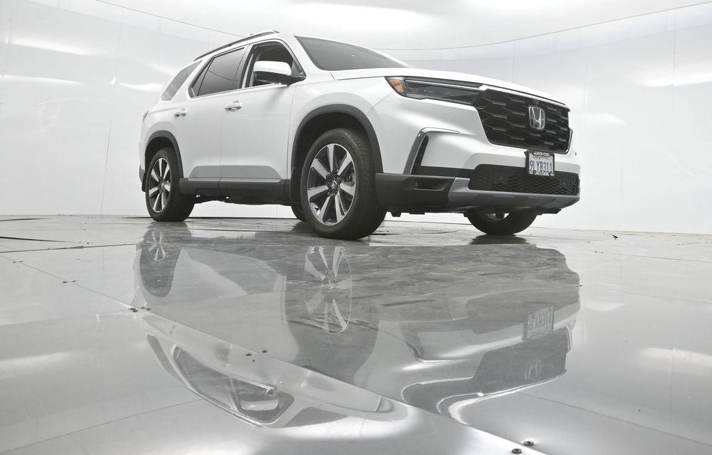 used 2024 Honda Pilot car, priced at $47,795