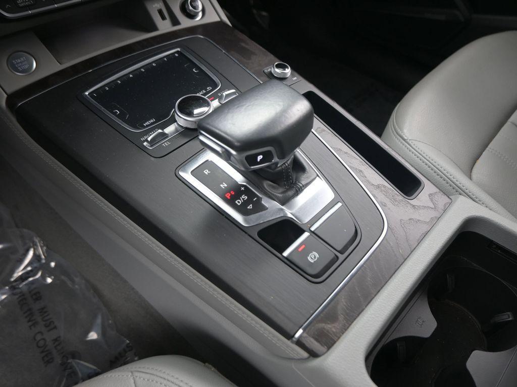 used 2020 Audi Q5 car, priced at $23,295