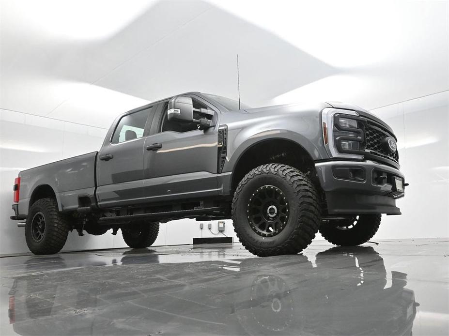 new 2024 Ford F-250 car, priced at $70,739