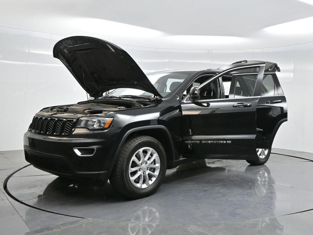 used 2022 Jeep Grand Cherokee WK car, priced at $25,907