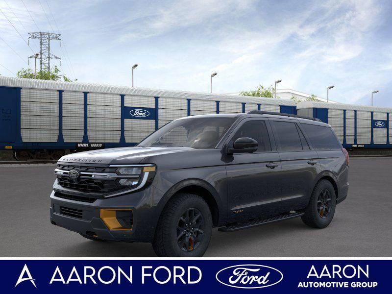 new 2025 Ford Expedition car, priced at $84,040