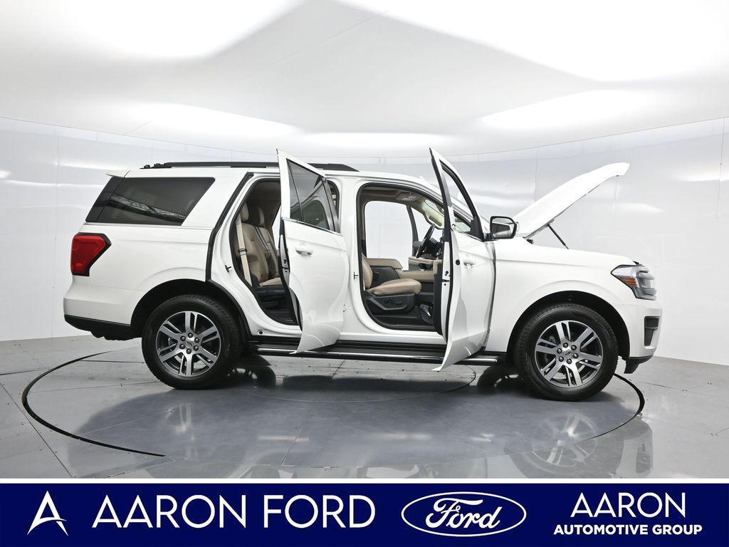 used 2022 Ford Expedition car, priced at $32,195