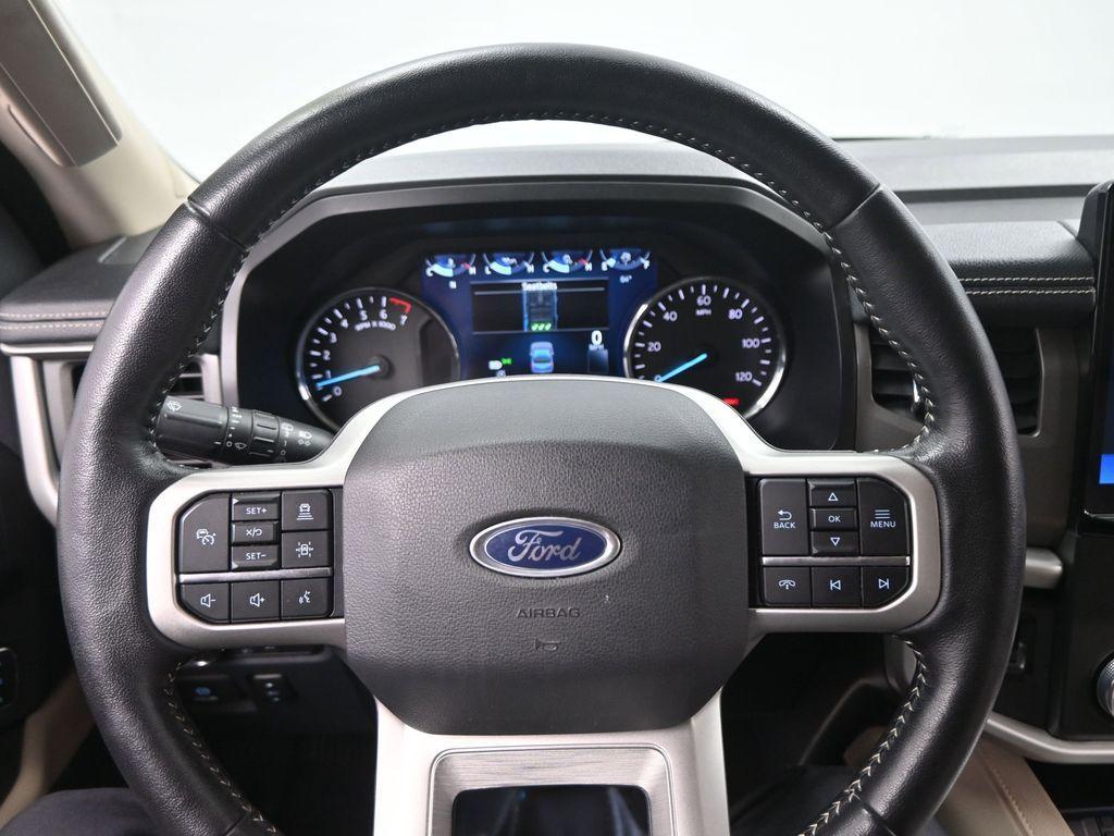 used 2022 Ford Expedition car, priced at $32,195