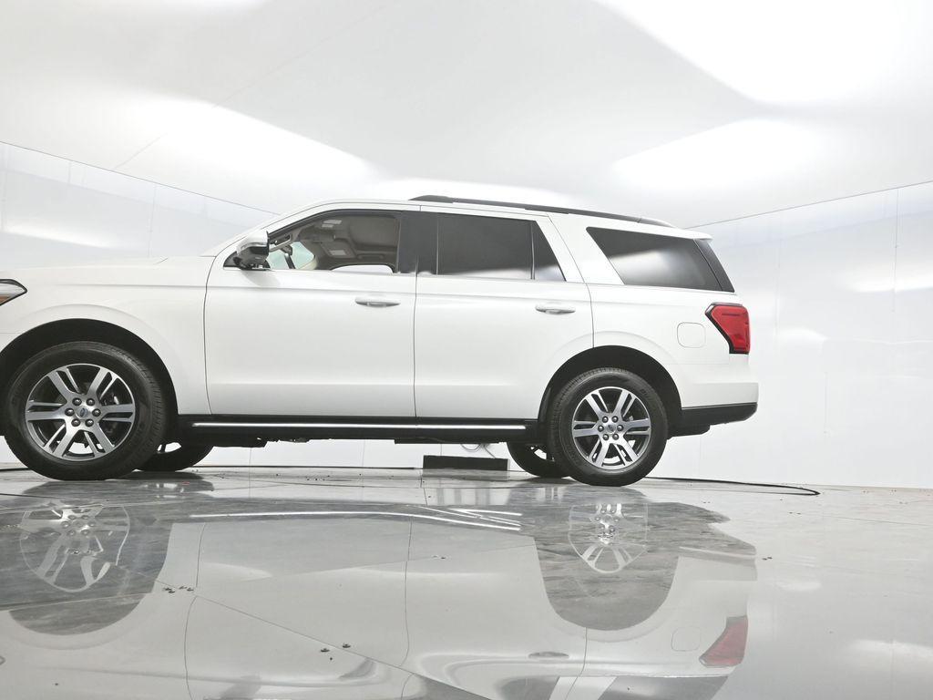 used 2022 Ford Expedition car, priced at $32,195