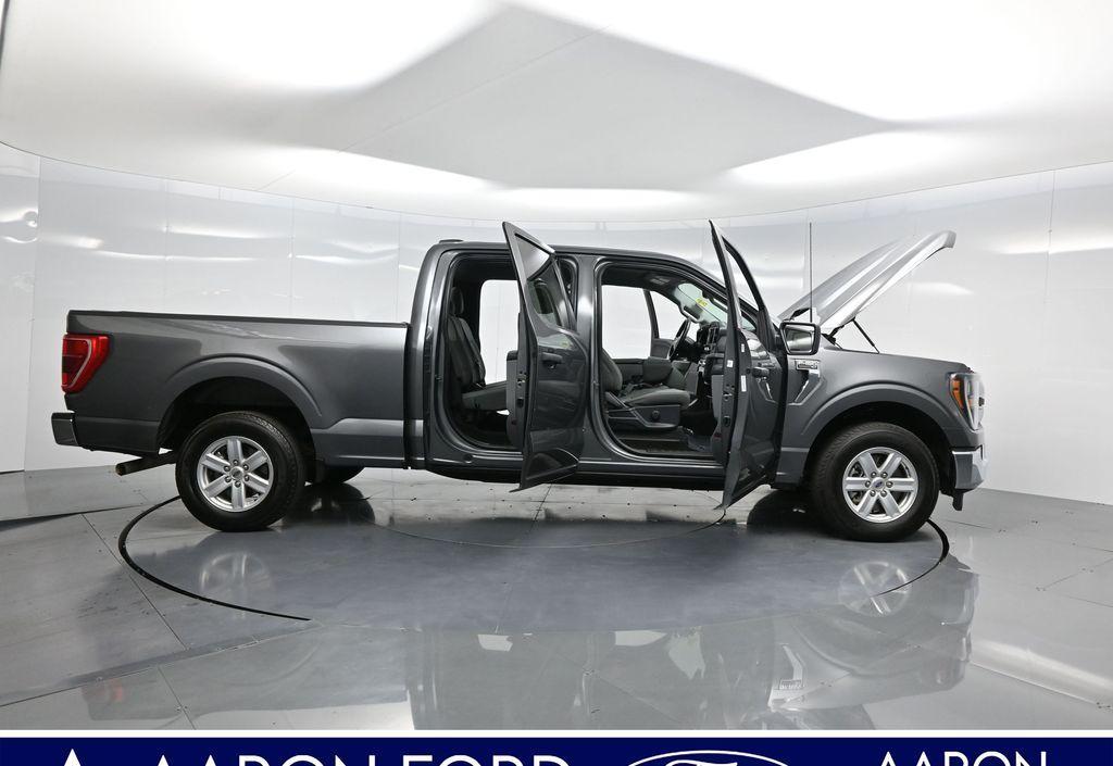used 2023 Ford F-150 car, priced at $32,000