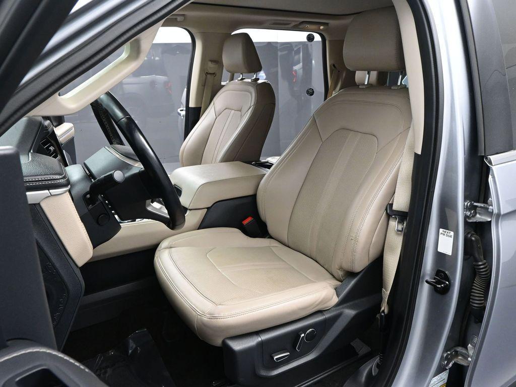 used 2023 Ford Expedition car, priced at $44,995