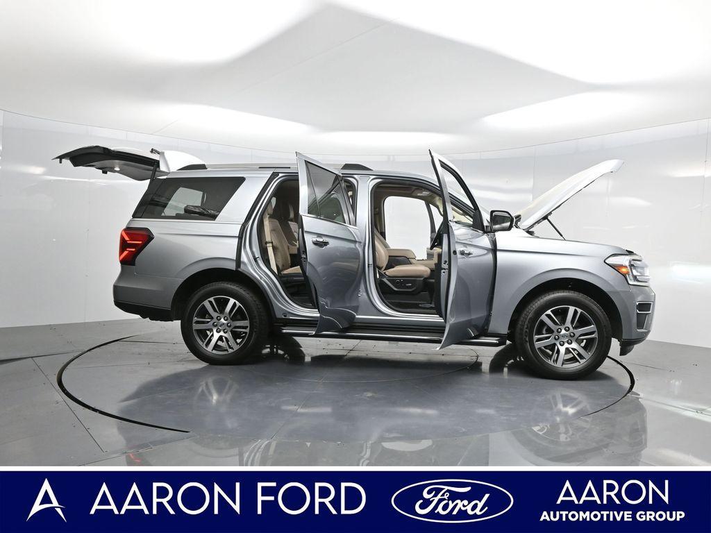used 2023 Ford Expedition car, priced at $44,995