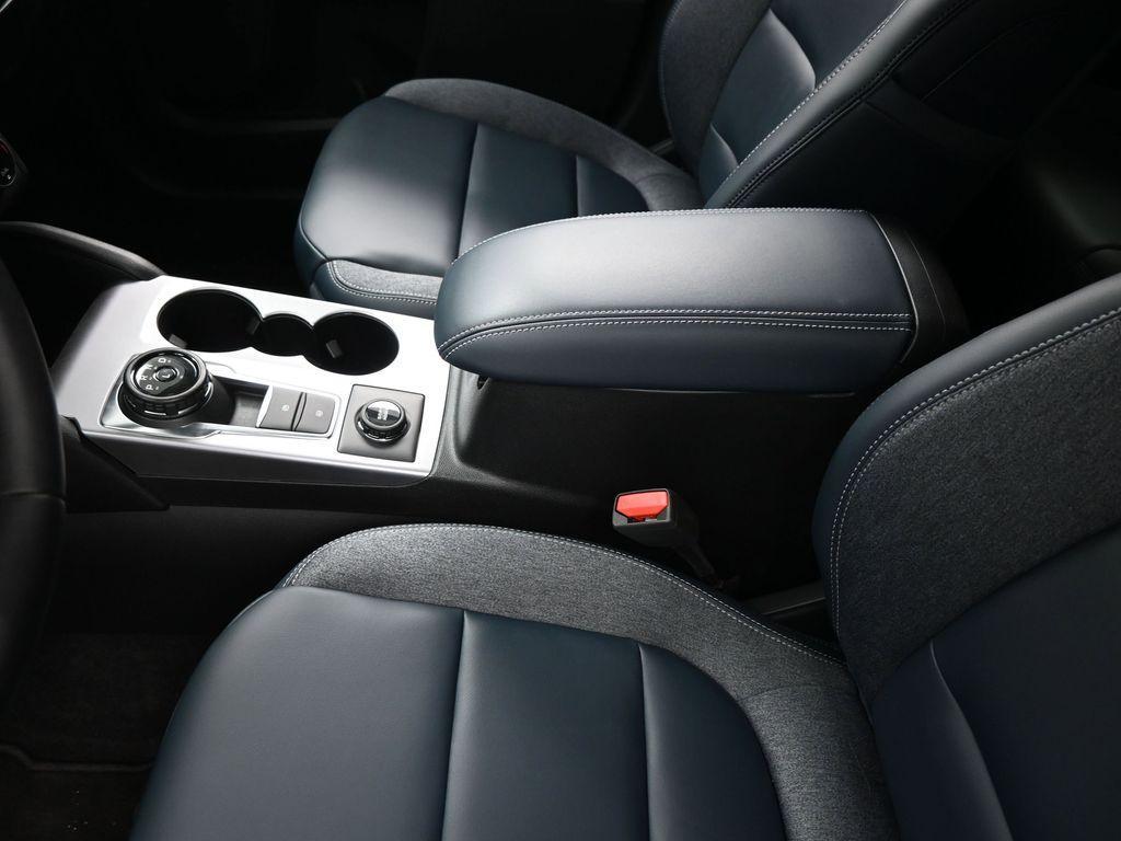new 2024 Ford Bronco Sport car, priced at $41,543