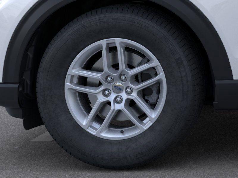 new 2025 Ford Explorer car, priced at $45,010