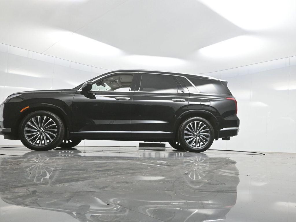 used 2023 Hyundai Palisade car, priced at $38,549