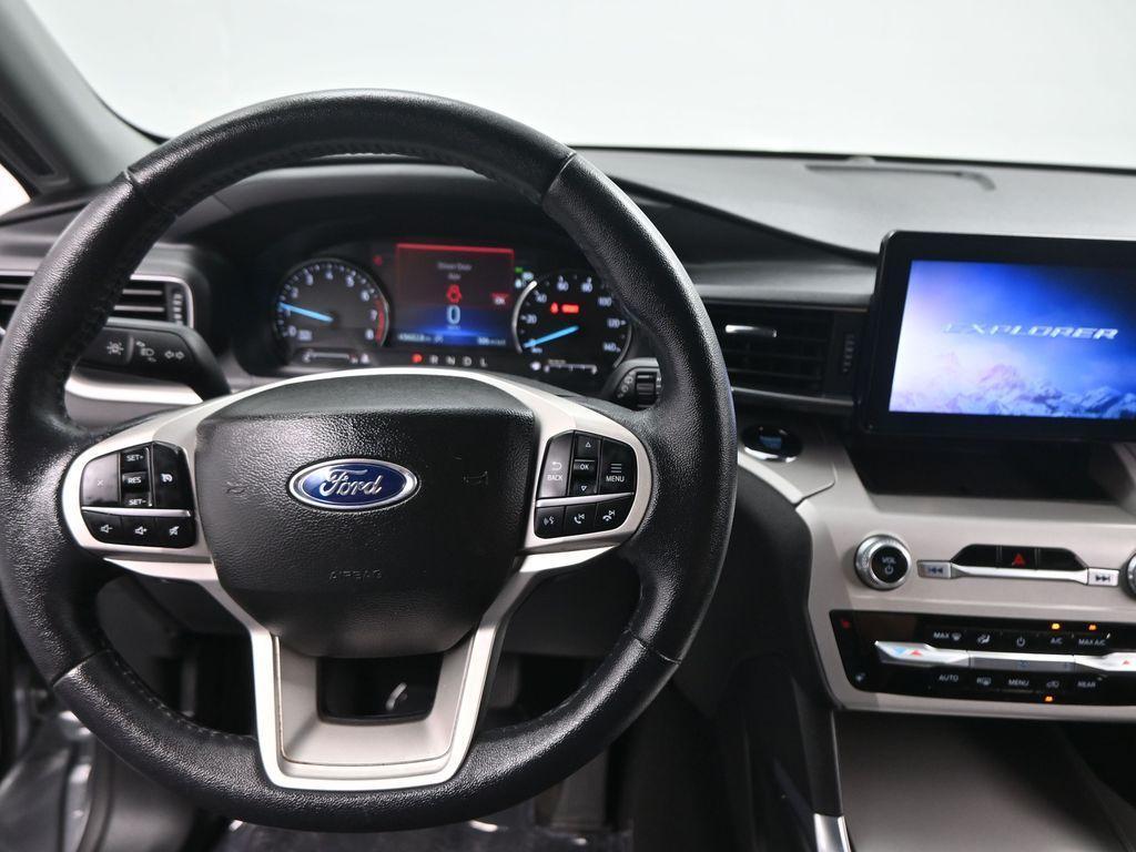 used 2023 Ford Explorer car, priced at $28,000