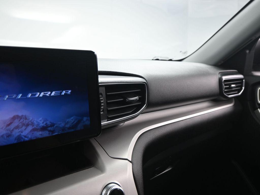 used 2023 Ford Explorer car, priced at $28,000