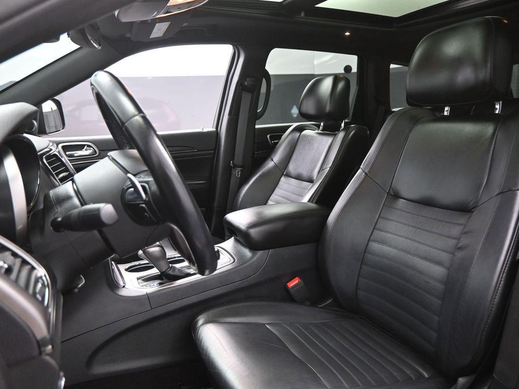 used 2020 Jeep Grand Cherokee car, priced at $24,930