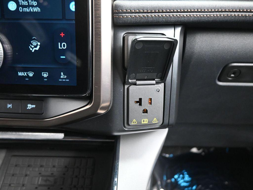 used 2024 Ford F-150 Lightning car, priced at $58,795