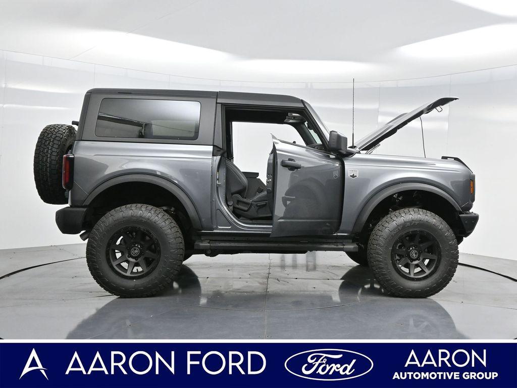 new 2024 Ford Bronco car, priced at $50,460