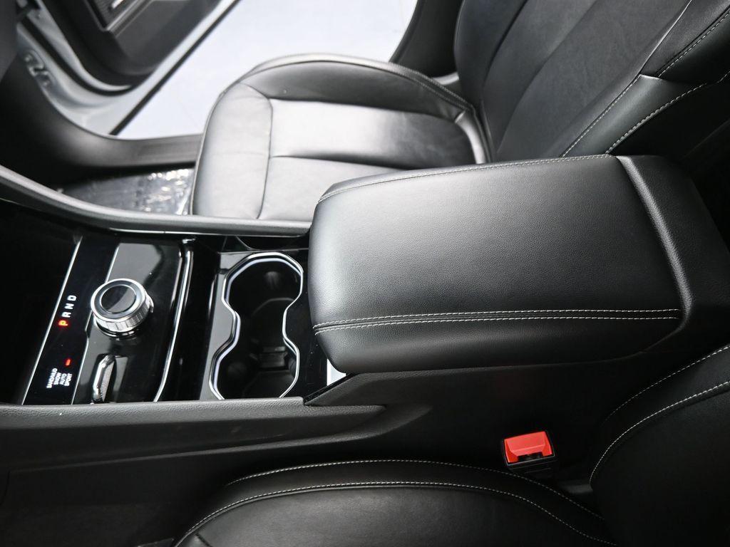 used 2022 Jeep Grand Cherokee car, priced at $30,495