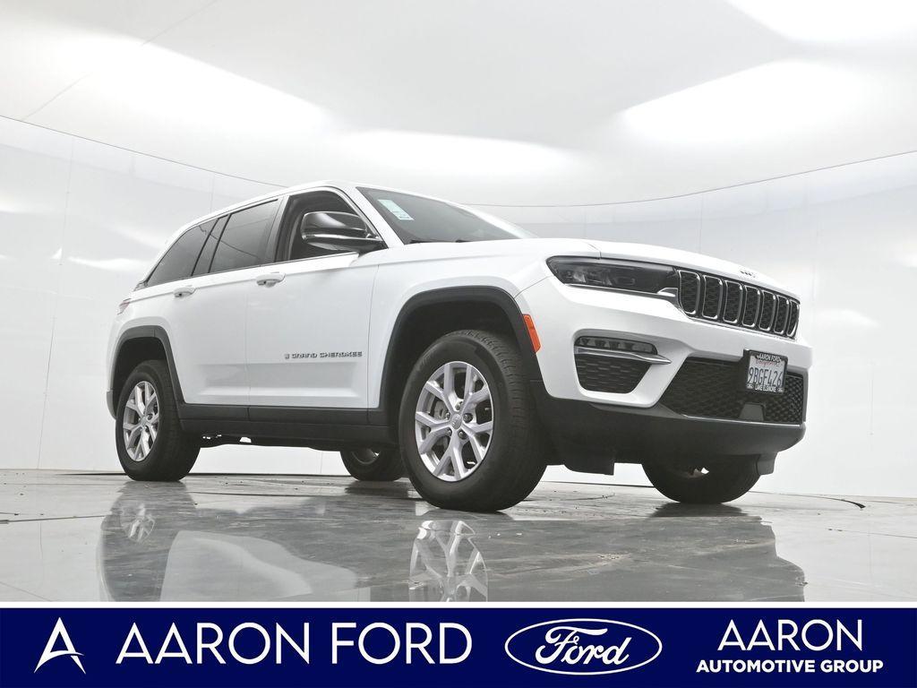 used 2022 Jeep Grand Cherokee car, priced at $30,495