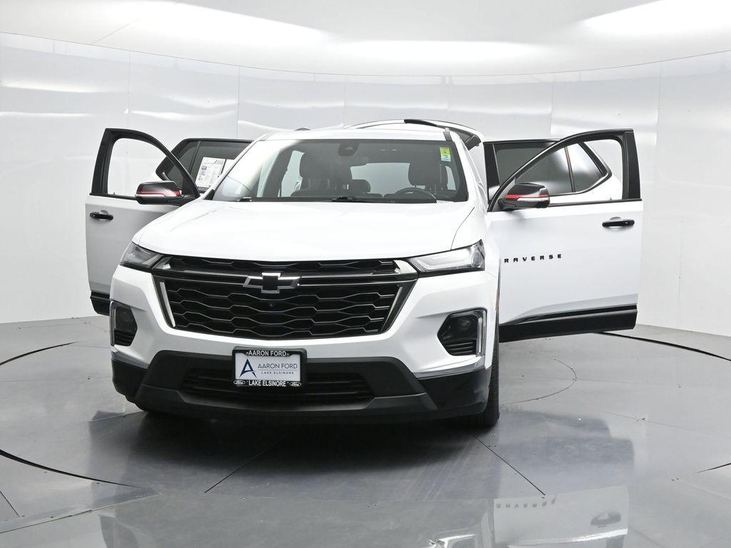 used 2023 Chevrolet Traverse car, priced at $37,995