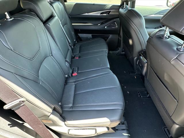new 2025 INFINITI QX60 car, priced at $60,980