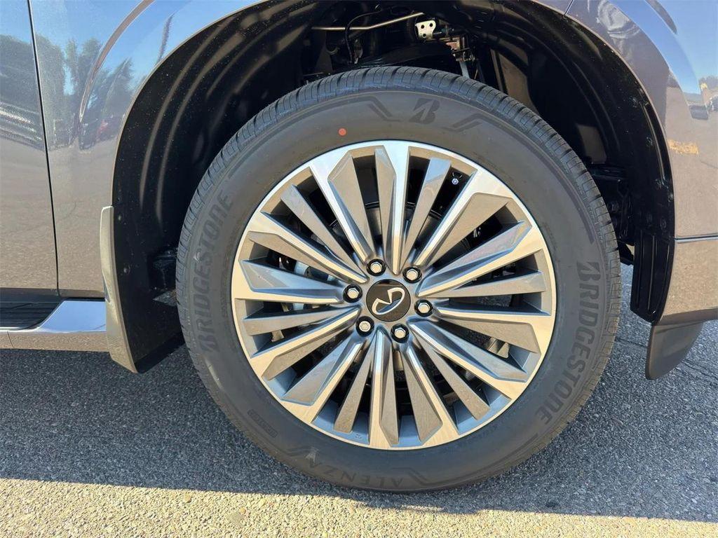 new 2026 INFINITI QX80 car, priced at $91,395