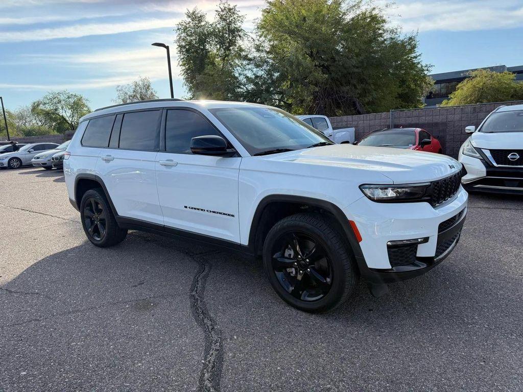 used 2023 Jeep Grand Cherokee L car, priced at $28,991